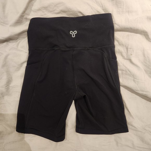 TNA bike shorts - Picture 2 of 3